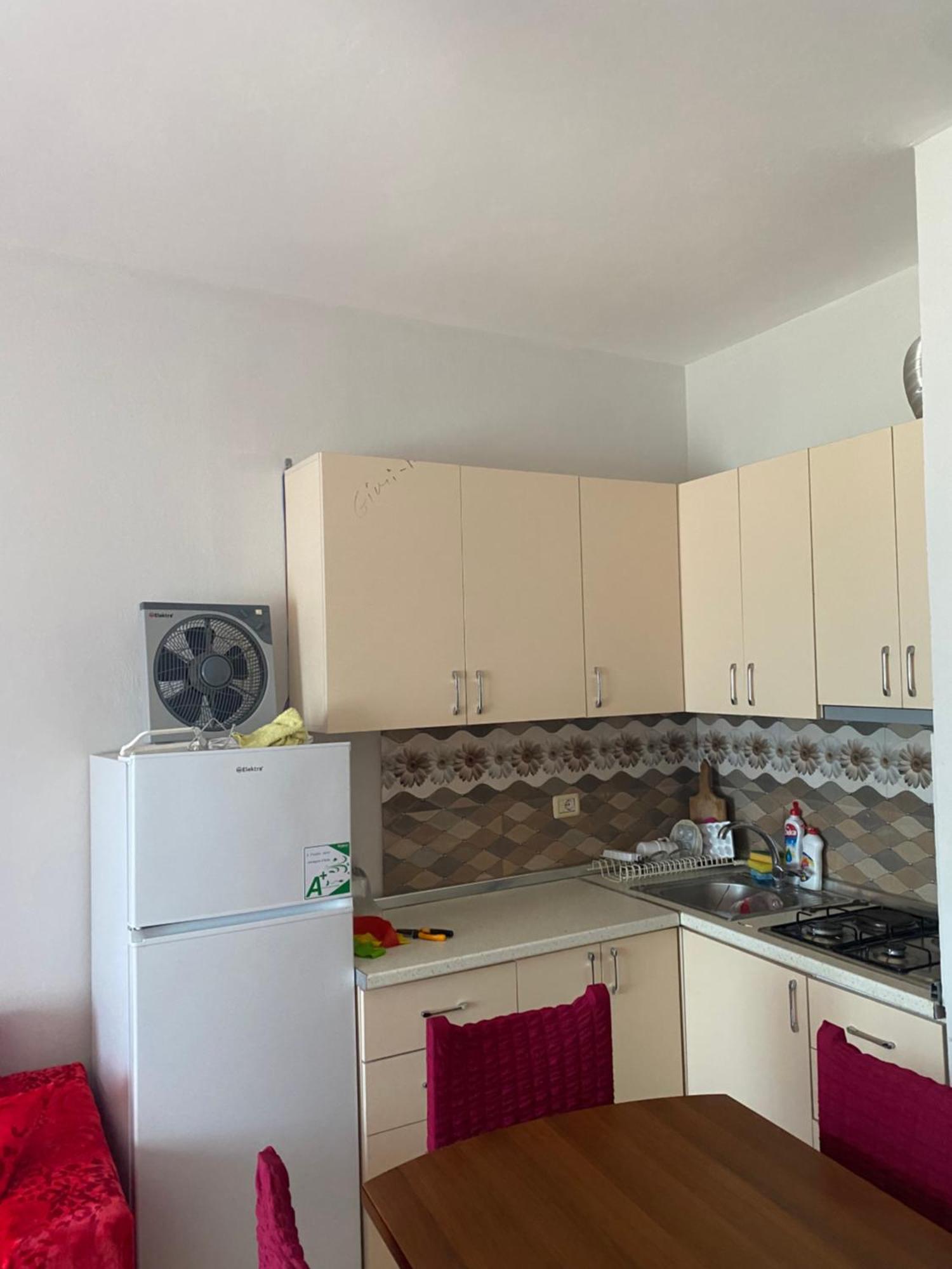 Apartamento Peace Golem (Tirana)